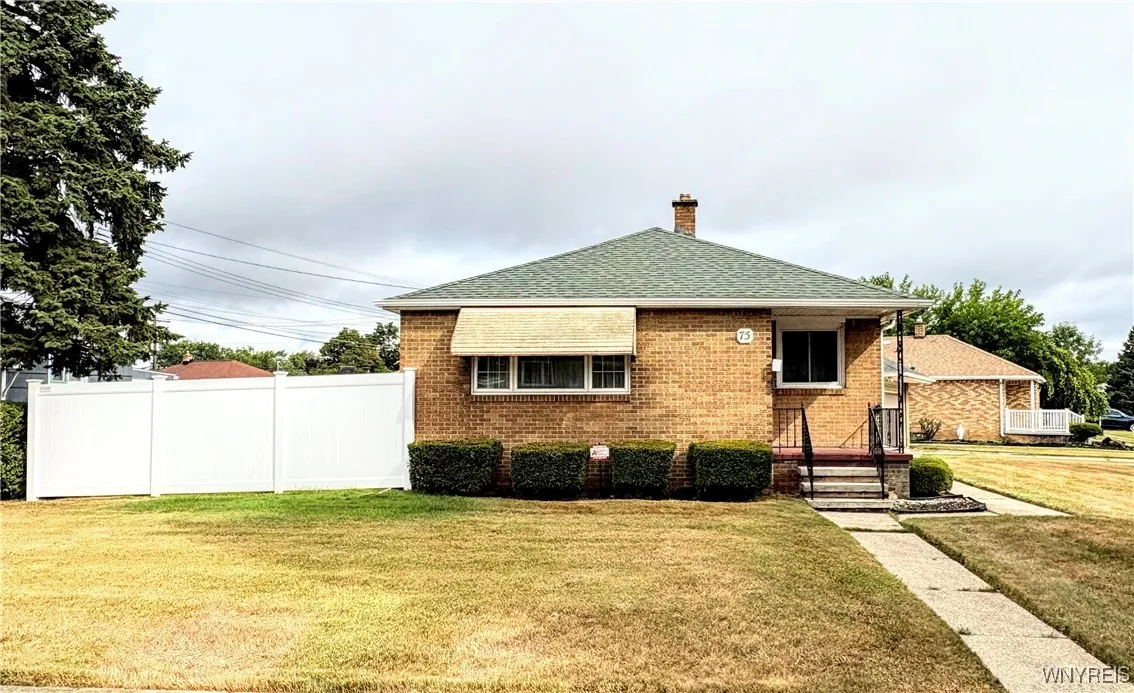 75 Nandale Drive, Cheektowaga, New York 14227, Cheektowaga, New York 14227, 3 Bedrooms Bedrooms, 5 Rooms Rooms,1 BathroomBathrooms,Residential,Closed,75 Nandale Drive, Cheektowaga, New York 14227,0,B1629722