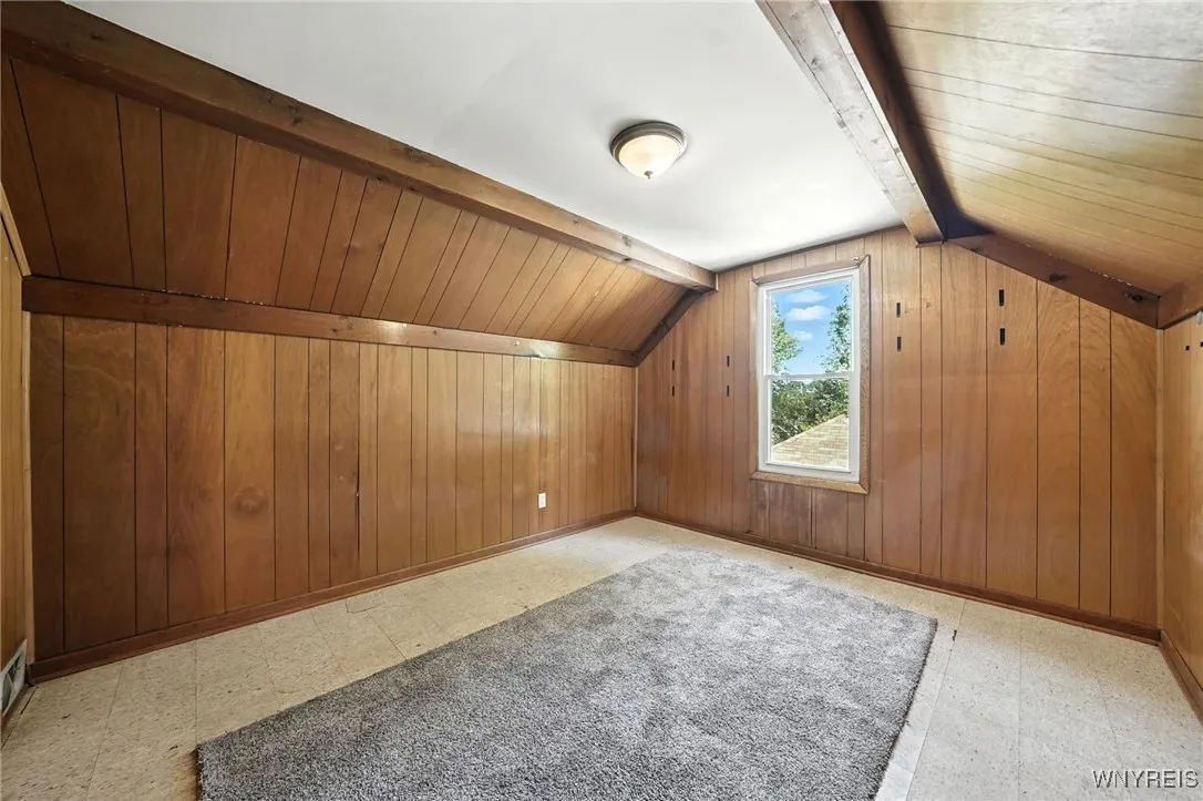 33 Nicholson Street, Buffalo, New York 14214, Buffalo, New York 14214, 4 Bedrooms Bedrooms, 7 Rooms Rooms,1 BathroomBathrooms,Residential,Closed,33 Nicholson Street, Buffalo, New York 14214,0,B1630366