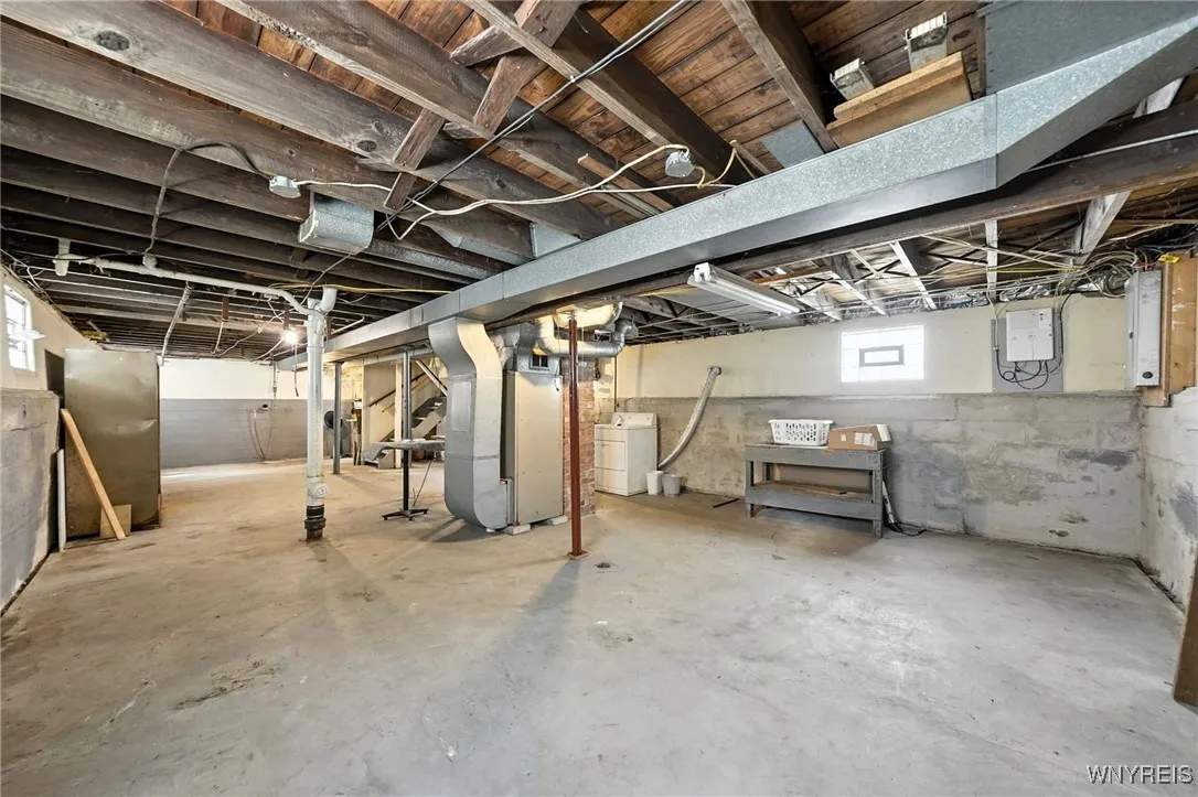 33 Nicholson Street, Buffalo, New York 14214, Buffalo, New York 14214, 4 Bedrooms Bedrooms, 7 Rooms Rooms,1 BathroomBathrooms,Residential,Closed,33 Nicholson Street, Buffalo, New York 14214,0,B1630366