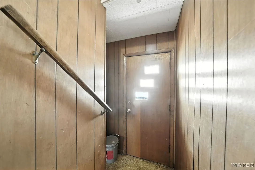 33 Nicholson Street, Buffalo, New York 14214, Buffalo, New York 14214, 4 Bedrooms Bedrooms, 7 Rooms Rooms,1 BathroomBathrooms,Residential,Closed,33 Nicholson Street, Buffalo, New York 14214,0,B1630366