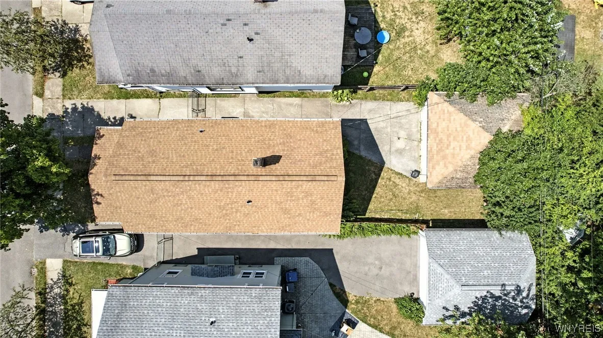 33 Nicholson Street, Buffalo, New York 14214, Buffalo, New York 14214, 4 Bedrooms Bedrooms, 7 Rooms Rooms,1 BathroomBathrooms,Residential,Closed,33 Nicholson Street, Buffalo, New York 14214,0,B1630366