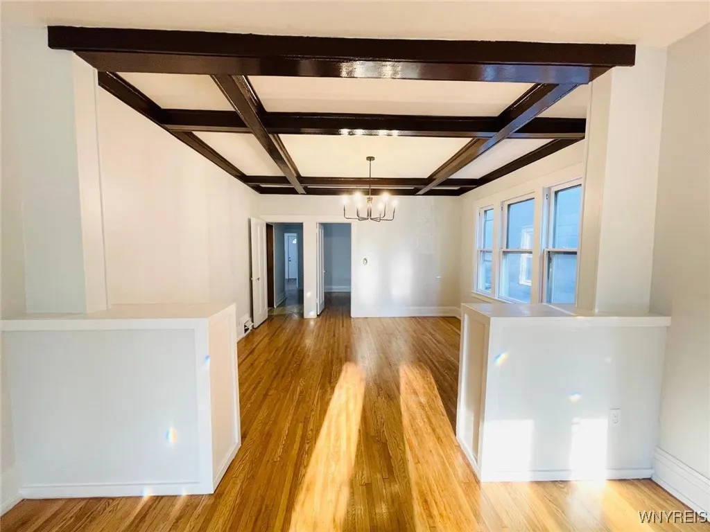 21 Sterling Avenue, Buffalo, New York 14216, Buffalo, New York 14216, 6 Bedrooms Bedrooms, ,2 BathroomsBathrooms,Residential,For Sale,21 Sterling Avenue, Buffalo, New York 14216,0,B1630608