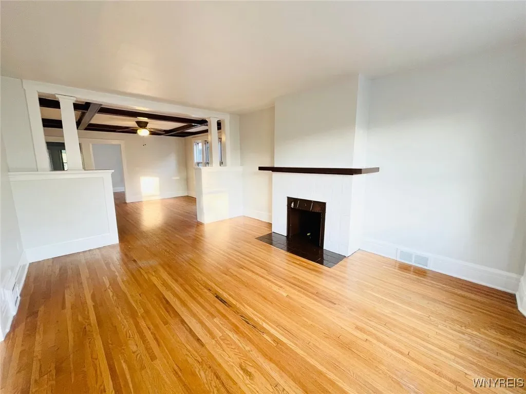 21 Sterling Avenue, Buffalo, New York 14216, Buffalo, New York 14216, 6 Bedrooms Bedrooms, ,2 BathroomsBathrooms,Residential,For Sale,21 Sterling Avenue, Buffalo, New York 14216,0,B1630608
