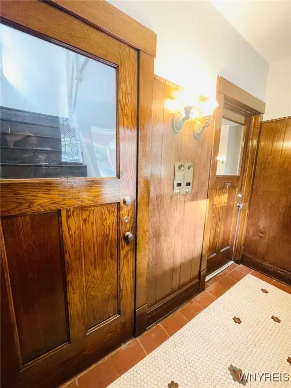 21 Sterling Avenue, Buffalo, New York 14216, Buffalo, New York 14216, 6 Bedrooms Bedrooms, ,2 BathroomsBathrooms,Residential,For Sale,21 Sterling Avenue, Buffalo, New York 14216,0,B1630608