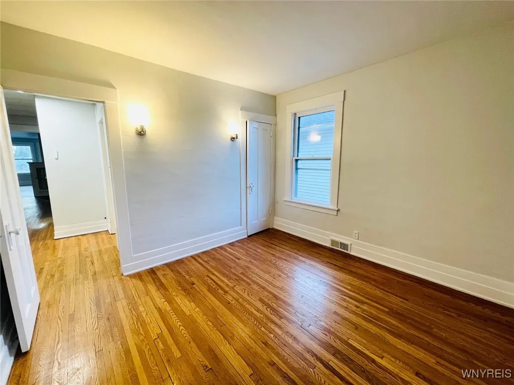 21 Sterling Avenue, Buffalo, New York 14216, Buffalo, New York 14216, 6 Bedrooms Bedrooms, ,2 BathroomsBathrooms,Residential,For Sale,21 Sterling Avenue, Buffalo, New York 14216,0,B1630608