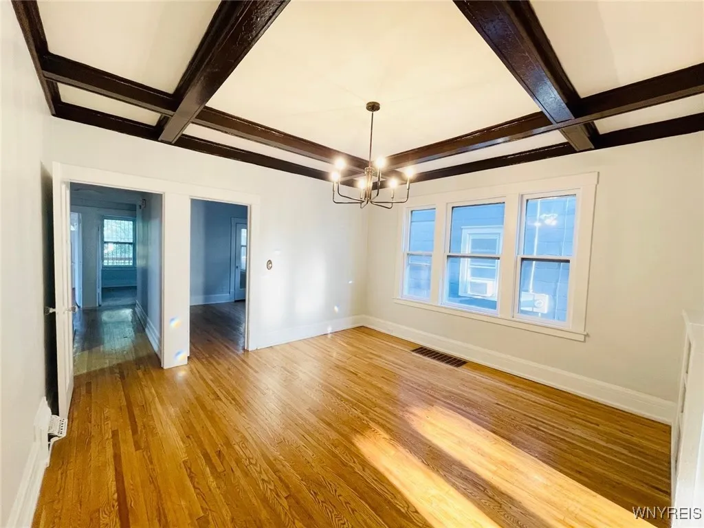 21 Sterling Avenue, Buffalo, New York 14216, Buffalo, New York 14216, 6 Bedrooms Bedrooms, ,2 BathroomsBathrooms,Residential,For Sale,21 Sterling Avenue, Buffalo, New York 14216,0,B1630608