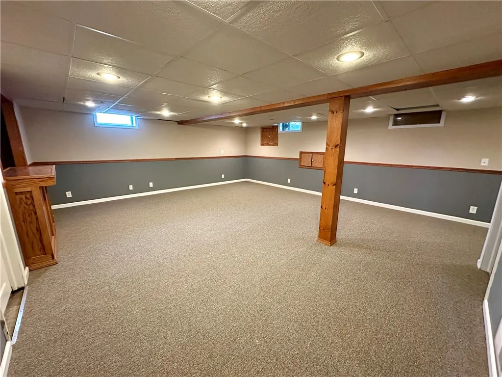 Unit 19 LL Family room