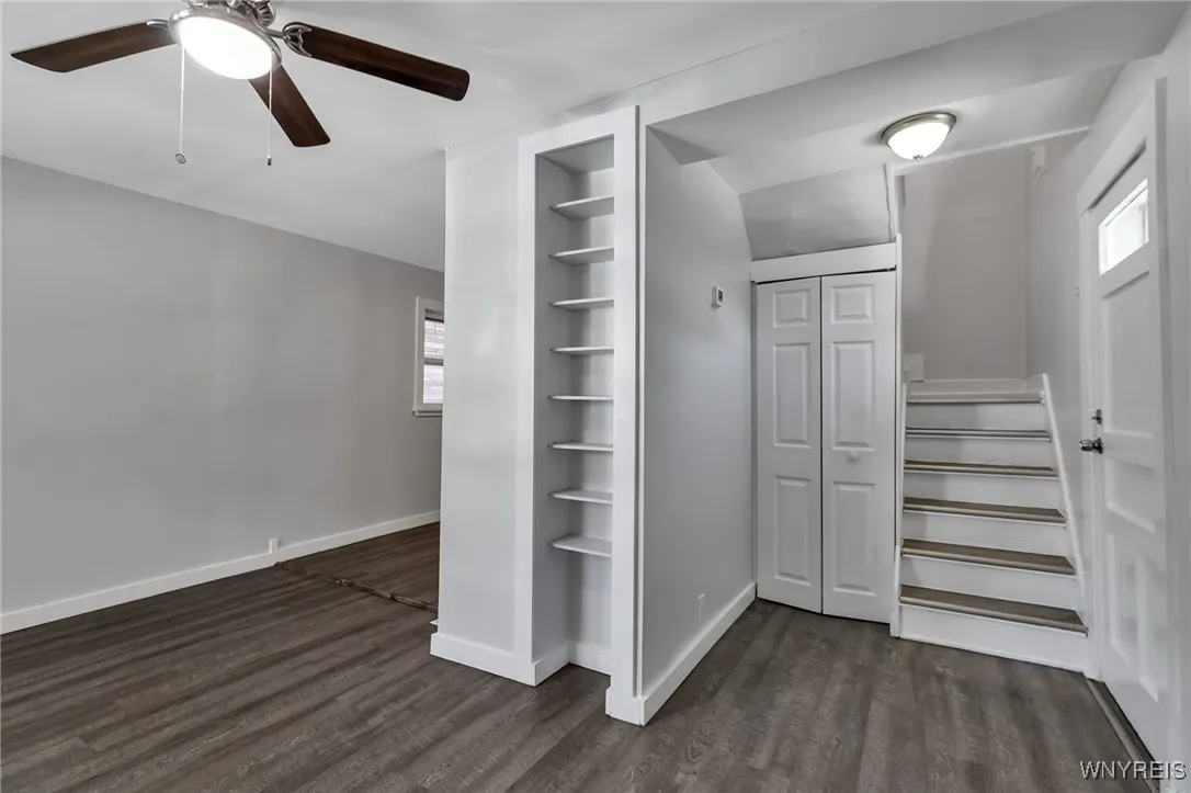 84 Bush Street, Buffalo, New York 14207, Buffalo, New York 14207, 2 Bedrooms Bedrooms, 6 Rooms Rooms,2 BathroomsBathrooms,Residential,For Sale,84 Bush Street, Buffalo, New York 14207,B1622809