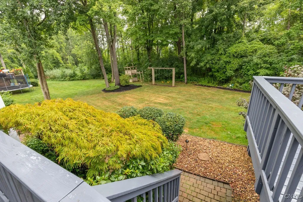 8824 Madeleine Drive, Lysander, New York 13027, Lysander, New York 13027, 4 Bedrooms Bedrooms, 10 Rooms Rooms,3 BathroomsBathrooms,Residential,Closed,8824 Madeleine Drive, Lysander, New York 13027,0,S1630464