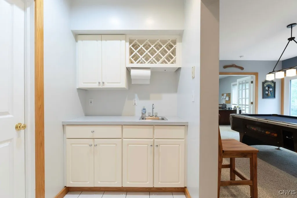 8824 Madeleine Drive, Lysander, New York 13027, Lysander, New York 13027, 4 Bedrooms Bedrooms, 10 Rooms Rooms,3 BathroomsBathrooms,Residential,Closed,8824 Madeleine Drive, Lysander, New York 13027,0,S1630464