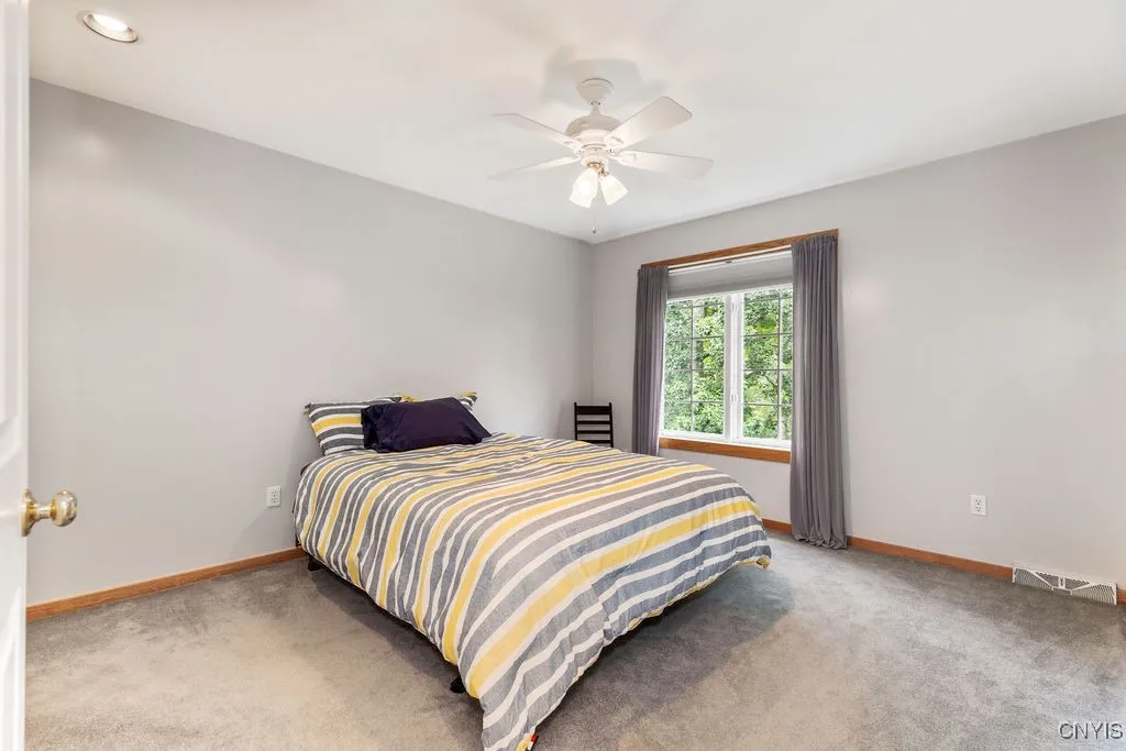 8824 Madeleine Drive, Lysander, New York 13027, Lysander, New York 13027, 4 Bedrooms Bedrooms, 10 Rooms Rooms,3 BathroomsBathrooms,Residential,Closed,8824 Madeleine Drive, Lysander, New York 13027,0,S1630464