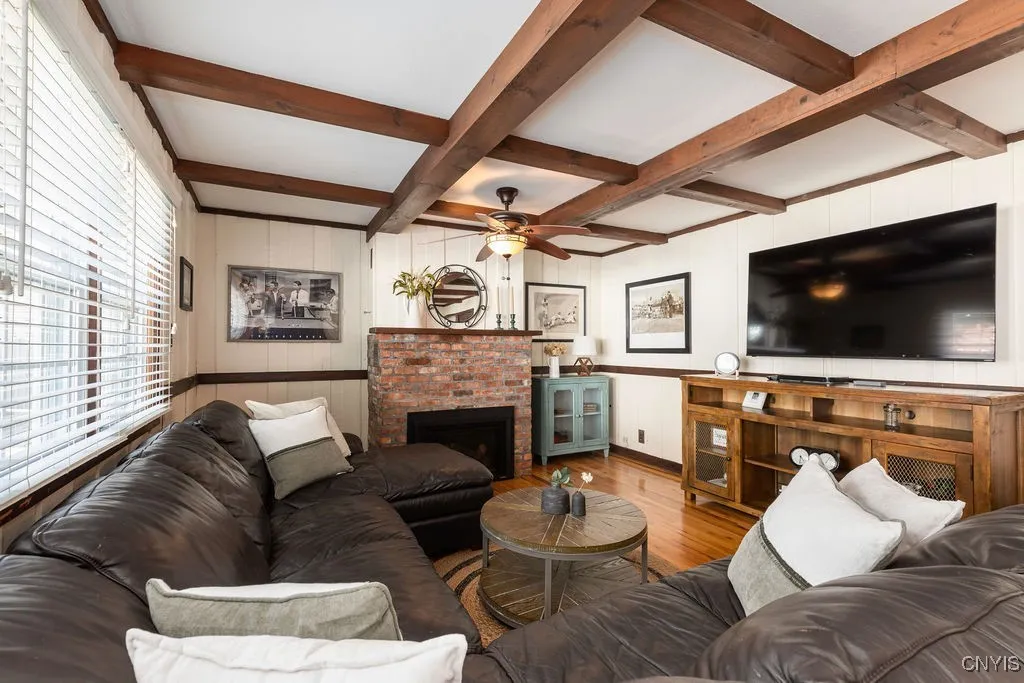 219 Breakspear Road, Geddes, New York 13219, Geddes, New York 13219, 4 Bedrooms Bedrooms, 11 Rooms Rooms,3 BathroomsBathrooms,Residential,Closed,219 Breakspear Road, Geddes, New York 13219,0,S1630414