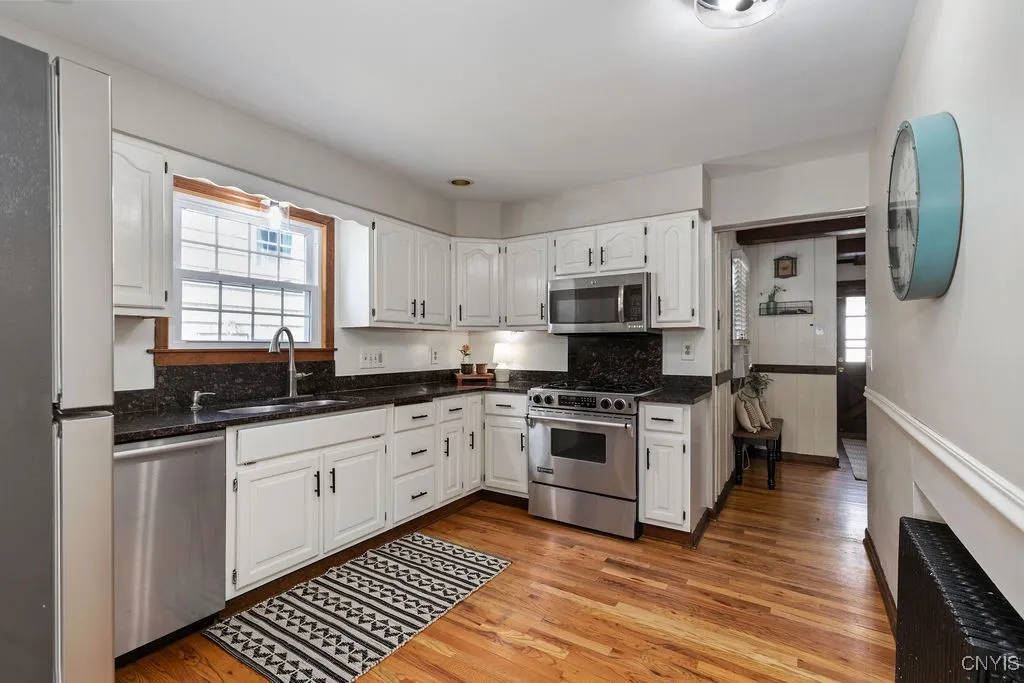 219 Breakspear Road, Geddes, New York 13219, Geddes, New York 13219, 4 Bedrooms Bedrooms, 11 Rooms Rooms,3 BathroomsBathrooms,Residential,Closed,219 Breakspear Road, Geddes, New York 13219,0,S1630414