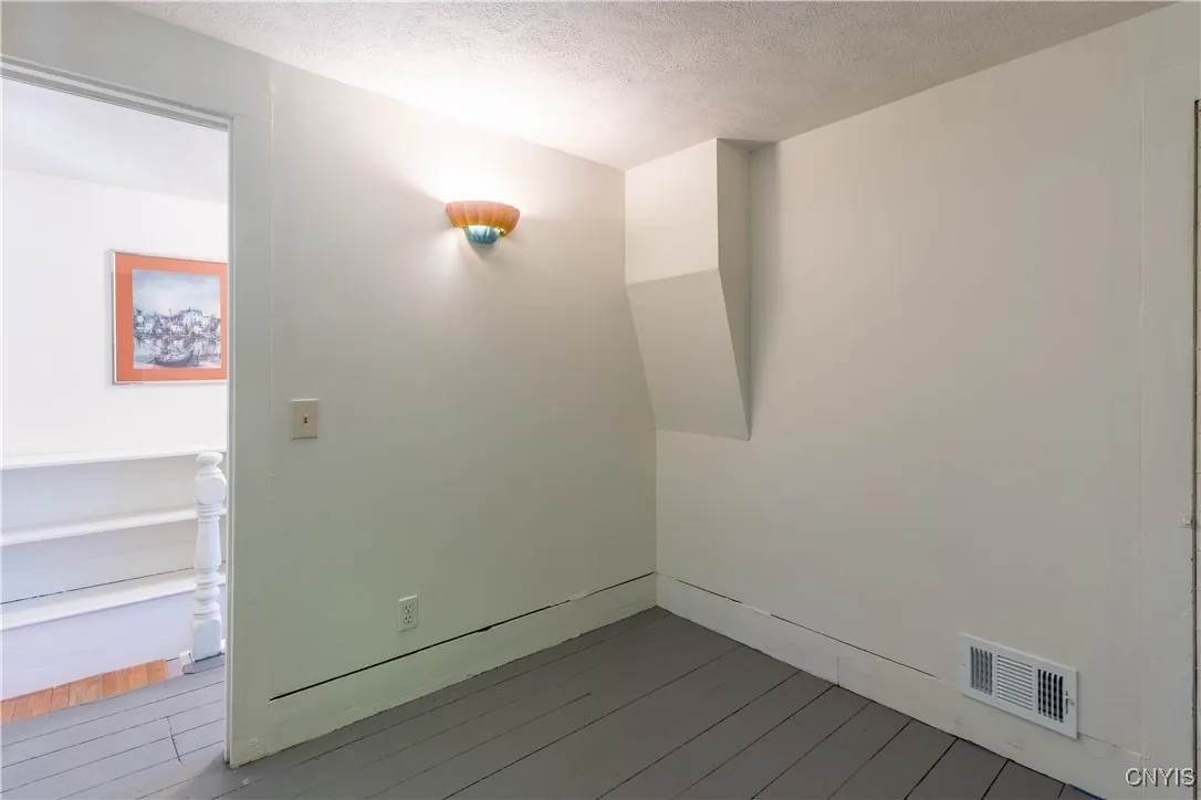15 James Street, Schroeppel, New York 13135, Schroeppel, New York 13135, 3 Bedrooms Bedrooms, 7 Rooms Rooms,2 BathroomsBathrooms,Residential,For Sale,15 James Street, Schroeppel, New York 13135,S1627980