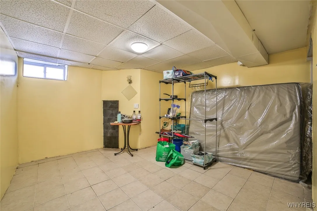 126 Leonore Road, Amherst, New York 14226, Amherst, New York 14226, 3 Bedrooms Bedrooms, 7 Rooms Rooms,2 BathroomsBathrooms,Residential,For Sale,126 Leonore Road, Amherst, New York 14226,B1623535