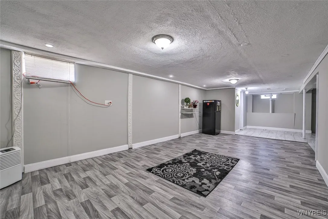 126 Leonore Road, Amherst, New York 14226, Amherst, New York 14226, 3 Bedrooms Bedrooms, 7 Rooms Rooms,2 BathroomsBathrooms,Residential,For Sale,126 Leonore Road, Amherst, New York 14226,B1623535