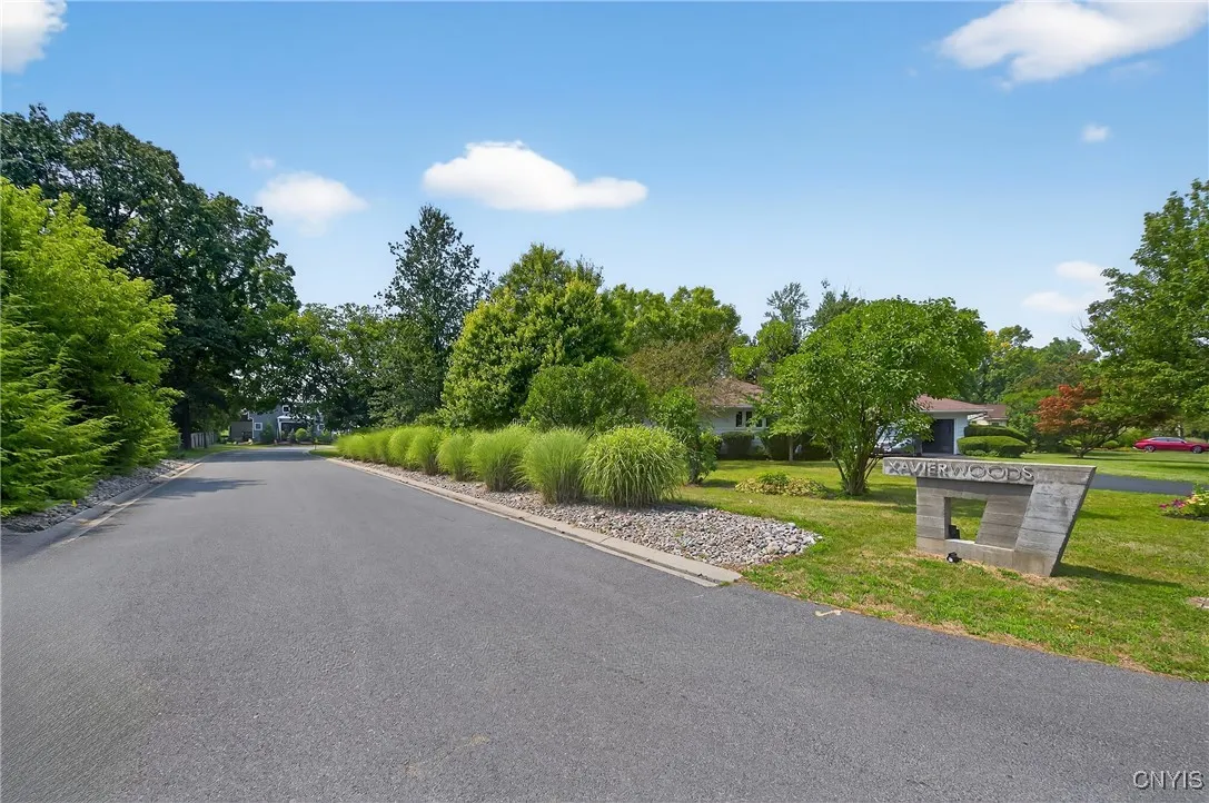 140 Xavier Circle, Syracuse, New York 13210, Syracuse, New York 13210, 2 Bedrooms Bedrooms, 5 Rooms Rooms,2 BathroomsBathrooms,Residential,Closed,140 Xavier Circle, Syracuse, New York 13210,0,S1628360