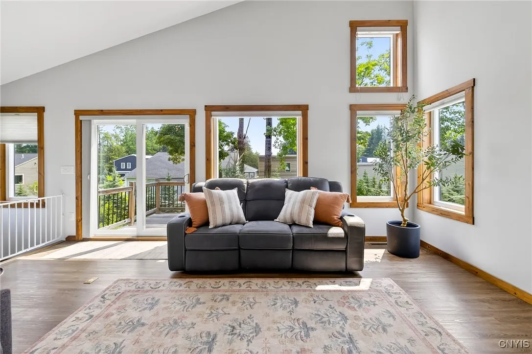 140 Xavier Circle, Syracuse, New York 13210, Syracuse, New York 13210, 2 Bedrooms Bedrooms, 5 Rooms Rooms,2 BathroomsBathrooms,Residential,Closed,140 Xavier Circle, Syracuse, New York 13210,0,S1628360