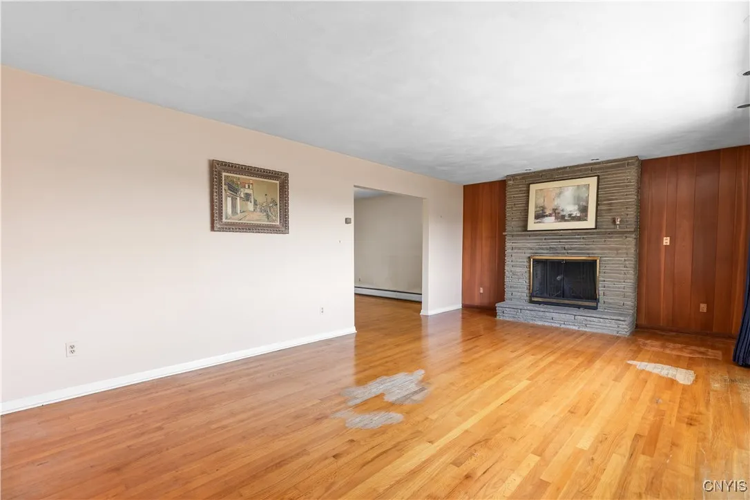 114 Harts Hill Terrace, Whitestown, New York 13492, Whitestown, New York 13492, 4 Bedrooms Bedrooms, 7 Rooms Rooms,2 BathroomsBathrooms,Residential,Closed,114 Harts Hill Terrace, Whitestown, New York 13492,0,S1629221