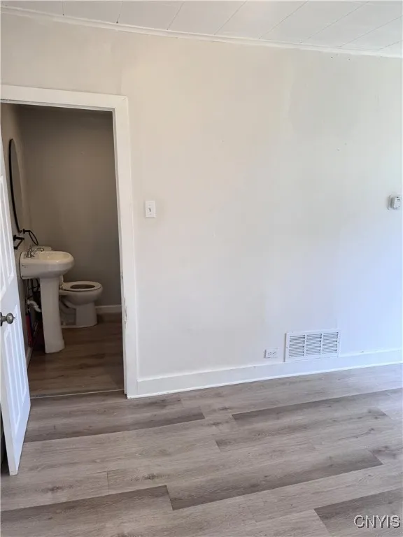 7900 Owasco Avenue, Cicero, New York 13039, Cicero, New York 13039, 3 Bedrooms Bedrooms, 5 Rooms Rooms,2 BathroomsBathrooms,Residential,For Sale,7900 Owasco Avenue, Cicero, New York 13039,0,S1629558