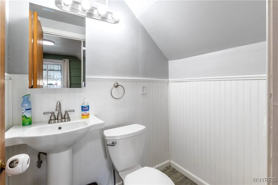 210 Danbury Drive, Cheektowaga, New York 14225, Cheektowaga, New York 14225, 3 Bedrooms Bedrooms, 6 Rooms Rooms,1 BathroomBathrooms,Residential,Closed,210 Danbury Drive, Cheektowaga, New York 14225,0,B1628718 210 Danbury Drive, Cheektowaga, New York 14225, Cheektowaga, New York 14225, 3 Bedrooms Bedrooms, 6 Rooms Rooms,1 BathroomBathrooms,Residential,Closed,210 Danbury Drive, Cheektowaga, New York 14225,0,B1628718