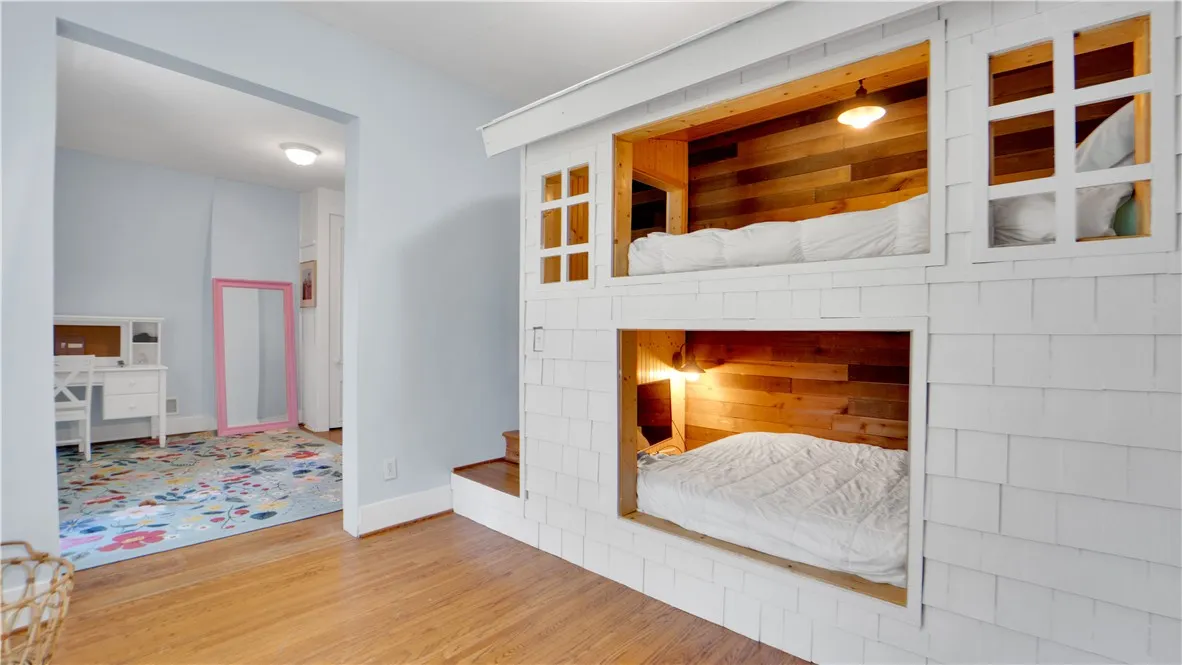 187 South Main Street, Perinton, New York 14450, Perinton, New York 14450, 4 Bedrooms Bedrooms, 13 Rooms Rooms,2 BathroomsBathrooms,Residential,Closed,187 South Main Street, Perinton, New York 14450,0,R1628550