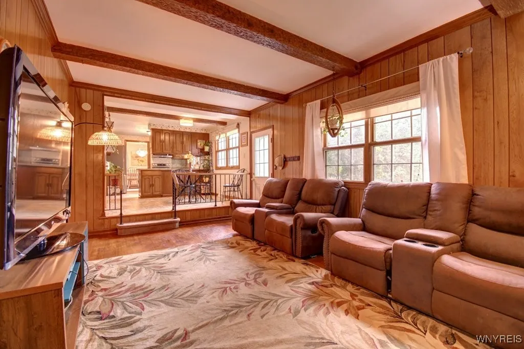 261 Rolling Green Lane, Elma, New York 14059, Elma, New York 14059, 4 Bedrooms Bedrooms, 12 Rooms Rooms,2 BathroomsBathrooms,Residential,Closed,261 Rolling Green Lane, Elma, New York 14059,0,B1630392