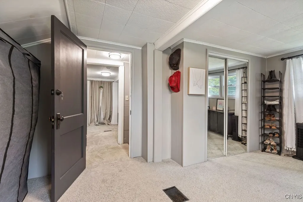 109 Grove Street, Cicero, New York 13212, Cicero, New York 13212, 3 Bedrooms Bedrooms, 5 Rooms Rooms,1 BathroomBathrooms,Residential,Closed,109 Grove Street, Cicero, New York 13212,0,S1629685