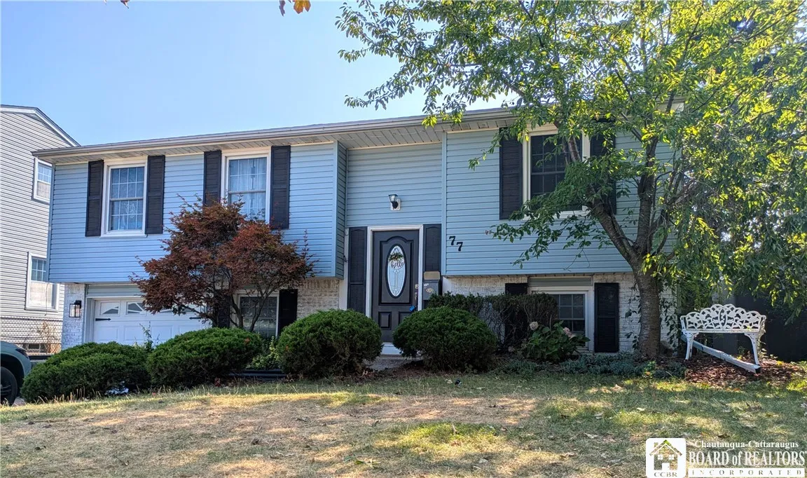 77 Yvette Drive, Cheektowaga, New York 14227, Cheektowaga, New York 14227, 3 Bedrooms Bedrooms, 7 Rooms Rooms,1 BathroomBathrooms,Residential,For Sale,77 Yvette Drive, Cheektowaga, New York 14227,R1630644