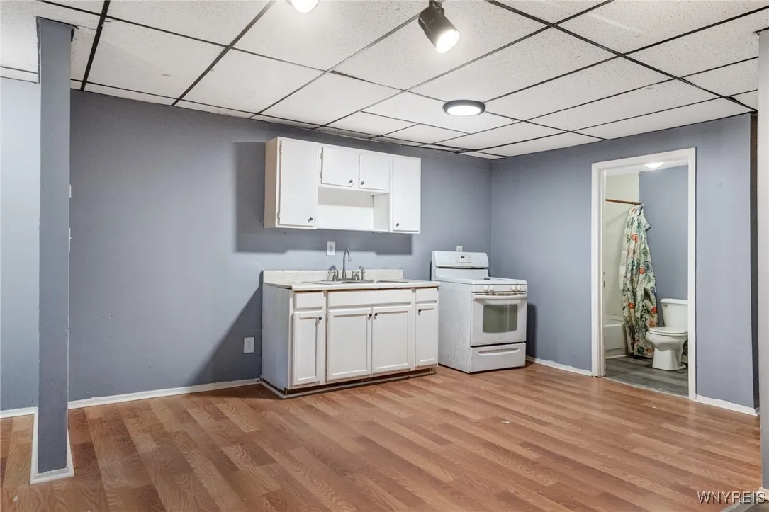 2065 South Park Avenue, Buffalo, New York 14220, Buffalo, New York 14220, 6 Bedrooms Bedrooms, ,4 BathroomsBathrooms,Residential,For Sale,2065 South Park Avenue, Buffalo, New York 14220,B1630705