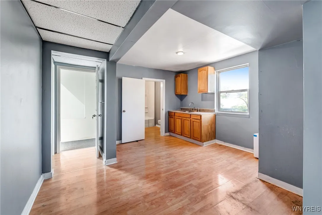 2065 South Park Avenue, Buffalo, New York 14220, Buffalo, New York 14220, 6 Bedrooms Bedrooms, ,4 BathroomsBathrooms,Residential,For Sale,2065 South Park Avenue, Buffalo, New York 14220,B1630705
