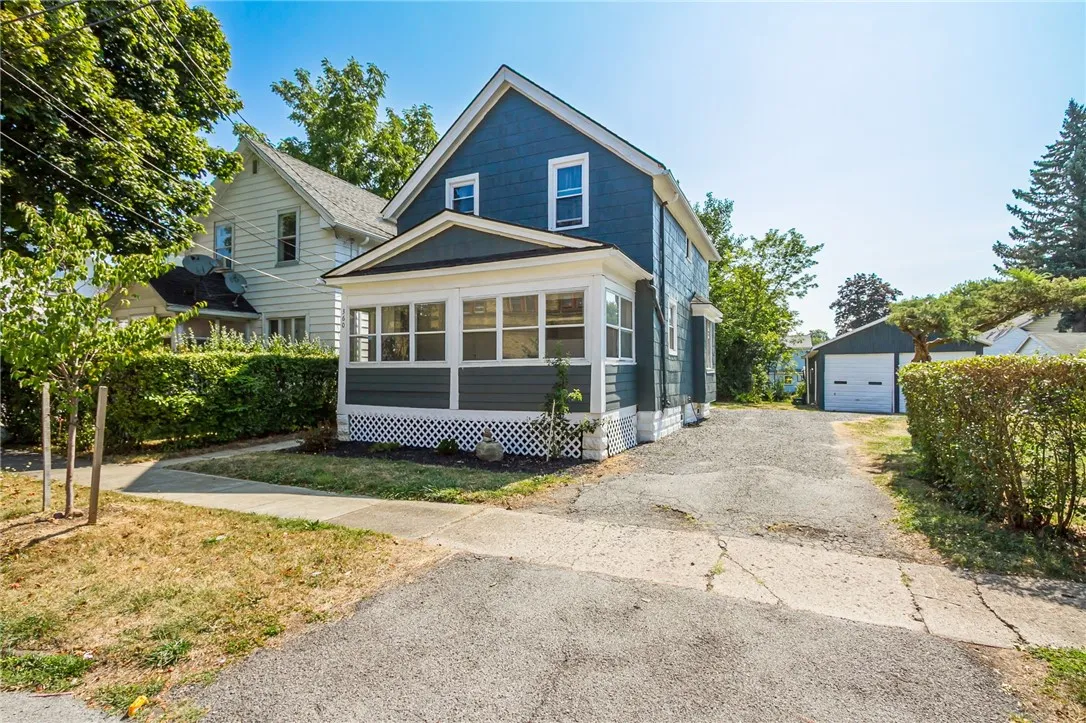 360 Ellison Street, Rochester, New York 14609, Rochester, New York 14609, 3 Bedrooms Bedrooms, 7 Rooms Rooms,2 BathroomsBathrooms,Residential,Closed,360 Ellison Street, Rochester, New York 14609,0,R1630501