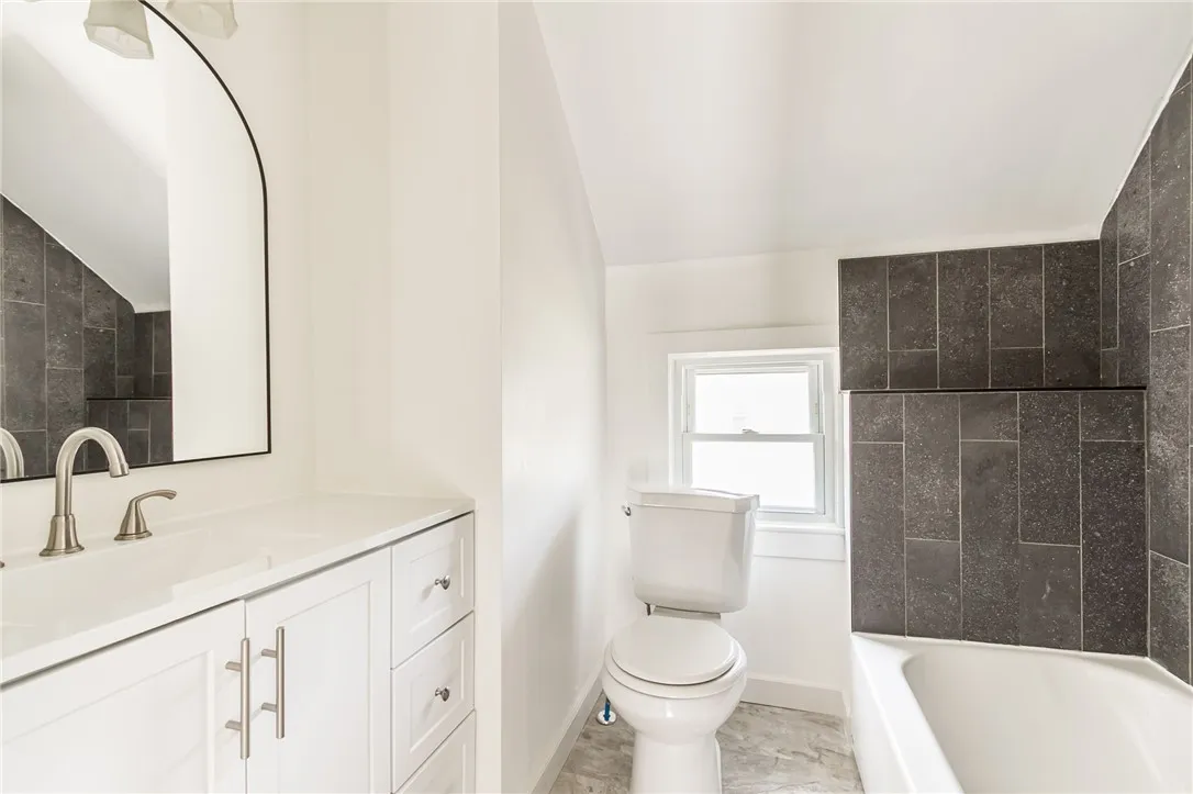 360 Ellison Street, Rochester, New York 14609, Rochester, New York 14609, 3 Bedrooms Bedrooms, 7 Rooms Rooms,2 BathroomsBathrooms,Residential,Closed,360 Ellison Street, Rochester, New York 14609,0,R1630501