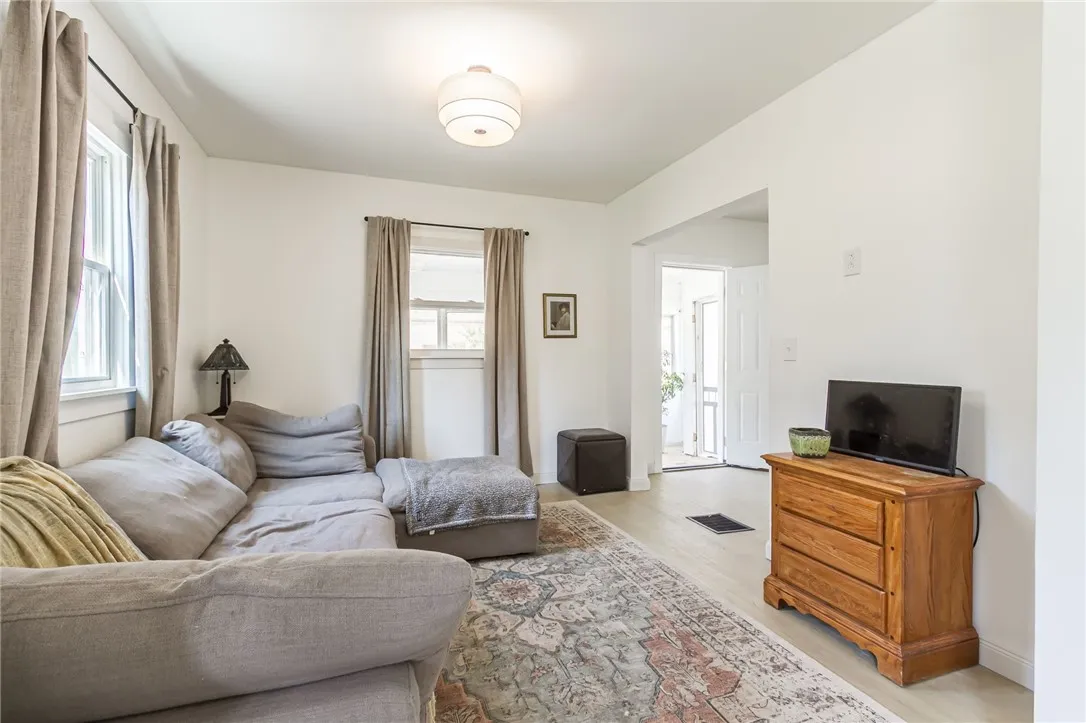 360 Ellison Street, Rochester, New York 14609, Rochester, New York 14609, 3 Bedrooms Bedrooms, 7 Rooms Rooms,2 BathroomsBathrooms,Residential,Closed,360 Ellison Street, Rochester, New York 14609,0,R1630501