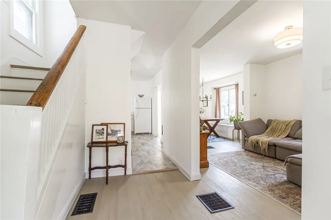 360 Ellison Street, Rochester, New York 14609, Rochester, New York 14609, 3 Bedrooms Bedrooms, 7 Rooms Rooms,2 BathroomsBathrooms,Residential,Closed,360 Ellison Street, Rochester, New York 14609,0,R1630501