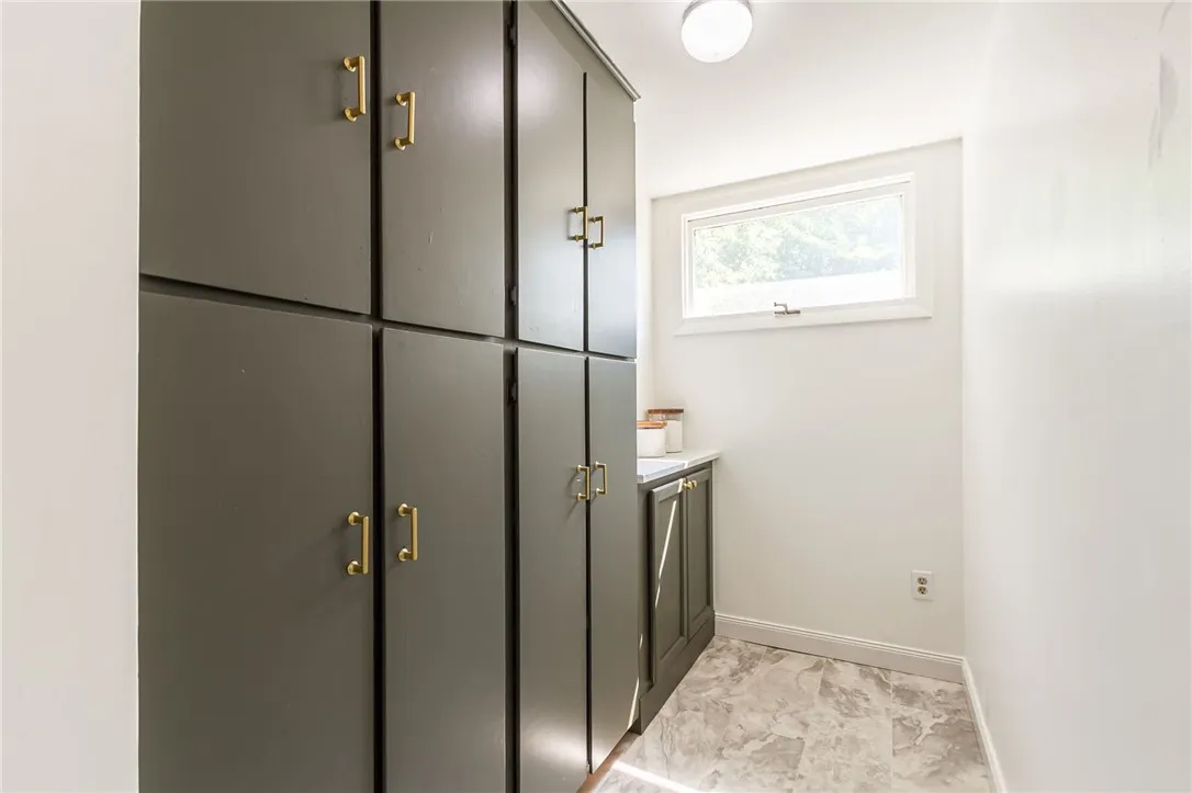 360 Ellison Street, Rochester, New York 14609, Rochester, New York 14609, 3 Bedrooms Bedrooms, 7 Rooms Rooms,2 BathroomsBathrooms,Residential,Closed,360 Ellison Street, Rochester, New York 14609,0,R1630501