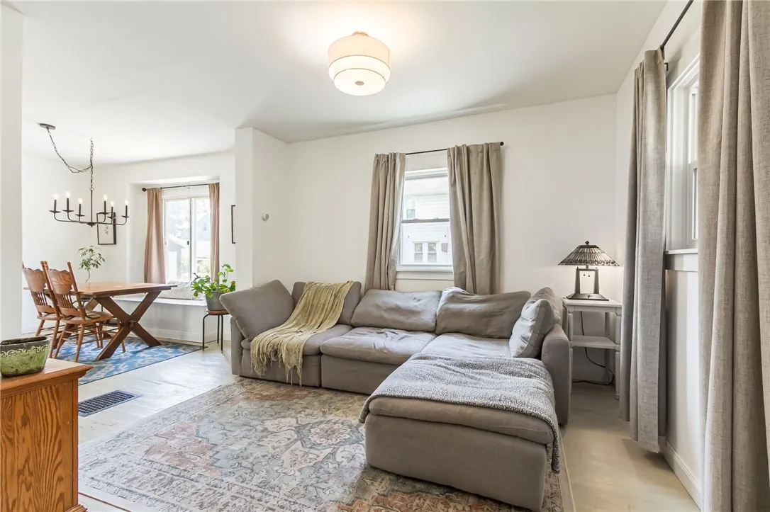 360 Ellison Street, Rochester, New York 14609, Rochester, New York 14609, 3 Bedrooms Bedrooms, 7 Rooms Rooms,2 BathroomsBathrooms,Residential,Closed,360 Ellison Street, Rochester, New York 14609,0,R1630501