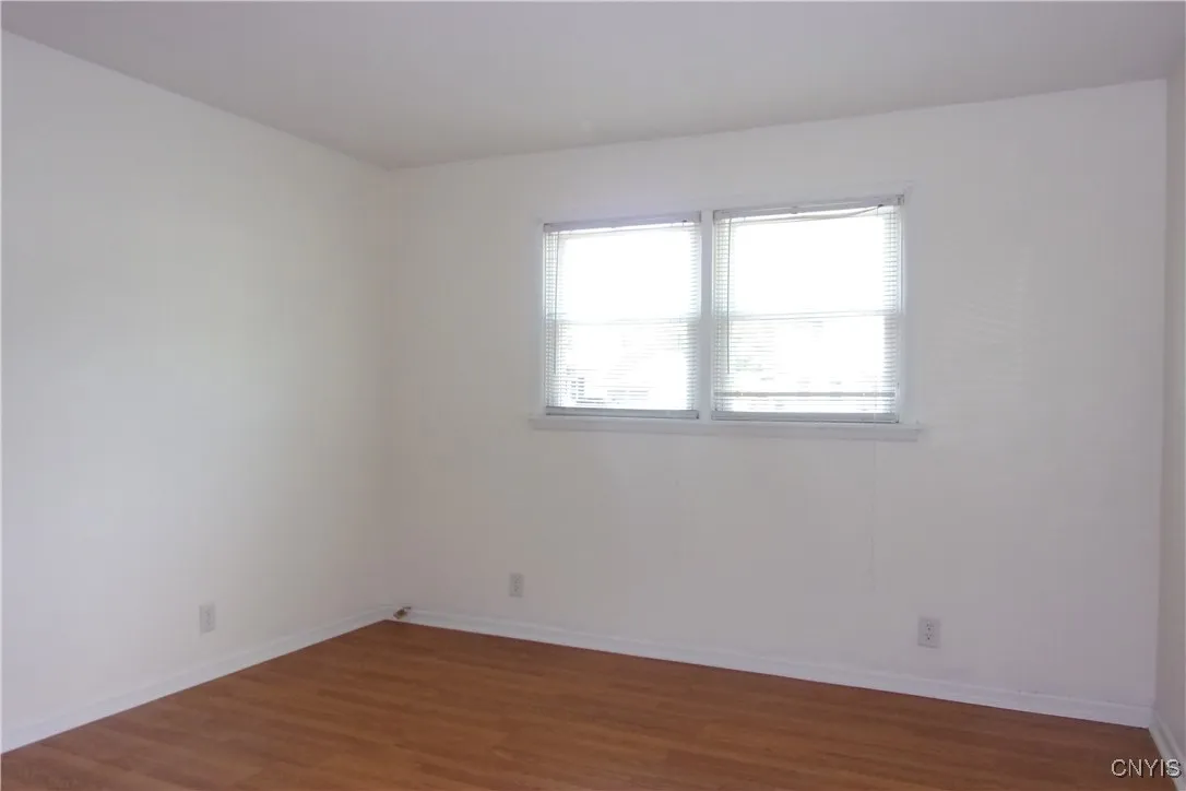 223 West Molloy Road, Salina, New York 13211, Salina, New York 13211, 4 Bedrooms Bedrooms, 7 Rooms Rooms,1 BathroomBathrooms,Residential,For Sale,223 West Molloy Road, Salina, New York 13211,0,S1629890