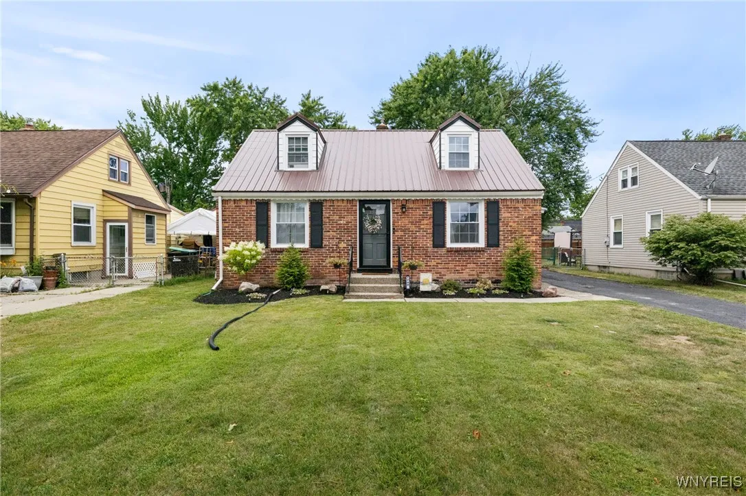 1740 Parker Blvd Boulevard, Tonawanda, New York 14, Tonawanda, New York 14150, 3 Bedrooms Bedrooms, 6 Rooms Rooms,1 BathroomBathrooms,Residential,Closed,1740 Parker Blvd Boulevard, Tonawanda, New York 14,0,B1630527