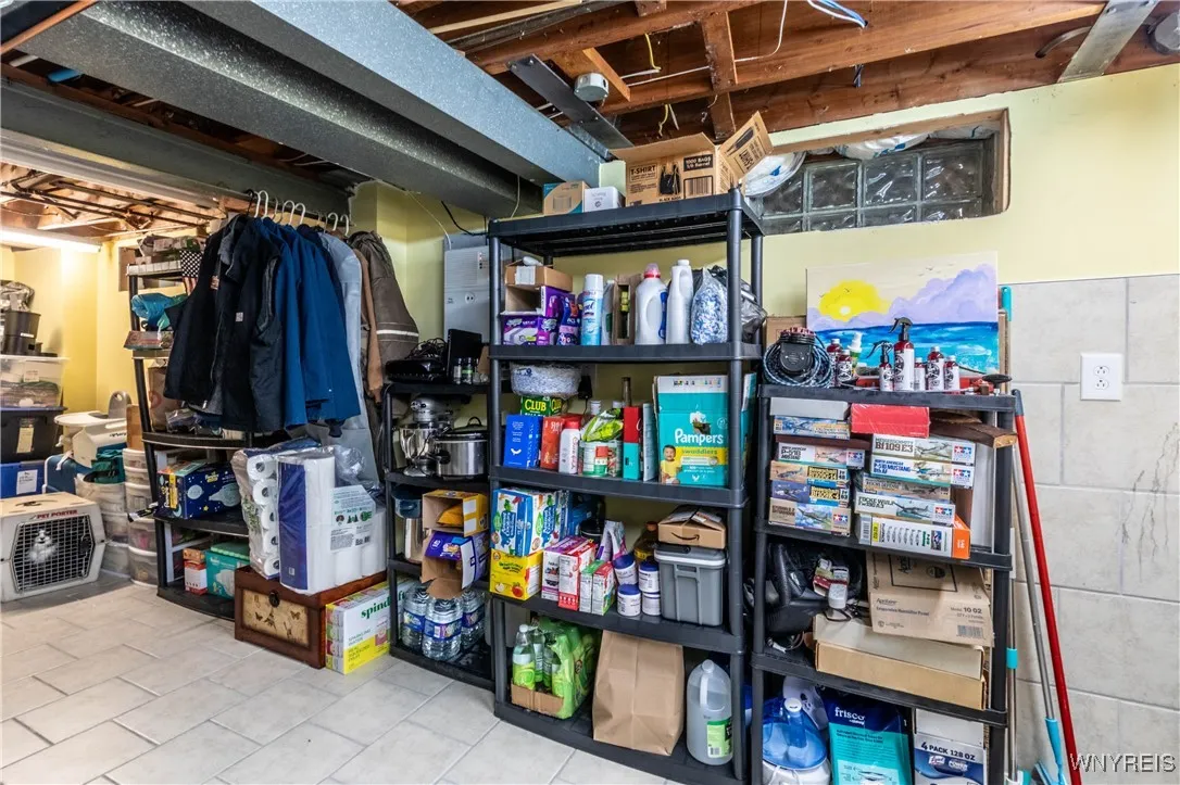 61 Leonore Road, Amherst, New York 14226, Amherst, New York 14226, 3 Bedrooms Bedrooms, 5 Rooms Rooms,3 BathroomsBathrooms,Residential,For Sale,61 Leonore Road, Amherst, New York 14226,B1630732