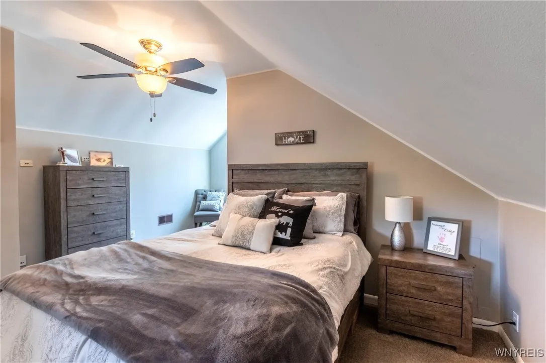 61 Leonore Road, Amherst, New York 14226, Amherst, New York 14226, 3 Bedrooms Bedrooms, 5 Rooms Rooms,3 BathroomsBathrooms,Residential,For Sale,61 Leonore Road, Amherst, New York 14226,B1630732