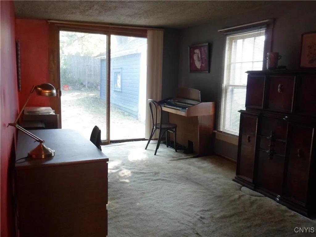 206 Lillian Avenue, Syracuse, New York 13206, Syracuse, New York 13206, 4 Bedrooms Bedrooms, 9 Rooms Rooms,2 BathroomsBathrooms,Residential,For Sale,206 Lillian Avenue, Syracuse, New York 13206,0,S1629555