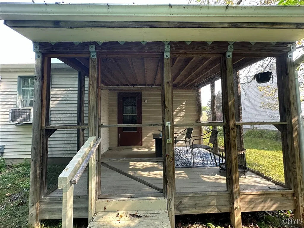 4166 Balboa Drive, Clay, New York 13090, Clay, New York 13090, 3 Bedrooms Bedrooms, 10 Rooms Rooms,1 BathroomBathrooms,Residential,Closed,4166 Balboa Drive, Clay, New York 13090,0,S1630751