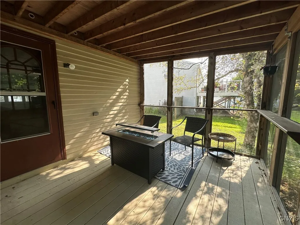 4166 Balboa Drive, Clay, New York 13090, Clay, New York 13090, 3 Bedrooms Bedrooms, 10 Rooms Rooms,1 BathroomBathrooms,Residential,Closed,4166 Balboa Drive, Clay, New York 13090,0,S1630751