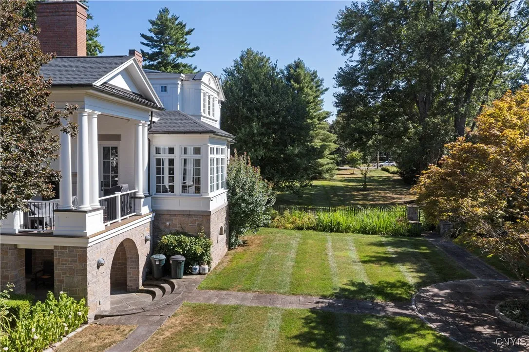 62 West Genesee Street, Skaneateles, New York 1315, Skaneateles, New York 13152, 5 Bedrooms Bedrooms, 26 Rooms Rooms,6 BathroomsBathrooms,Residential,Closed,62 West Genesee Street, Skaneateles, New York 1315,S1630753