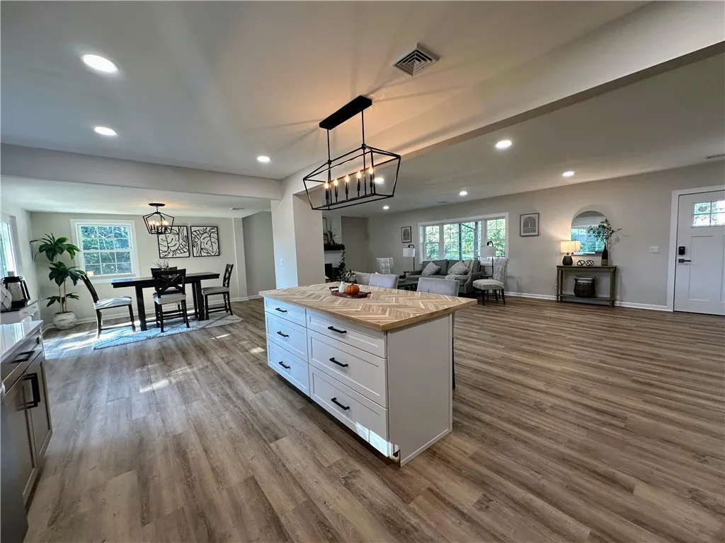 134 Apollo Drive, Greece, New York 14626, Greece, New York 14626, 4 Bedrooms Bedrooms, 7 Rooms Rooms,2 BathroomsBathrooms,Residential,Closed,134 Apollo Drive, Greece, New York 14626,0,R1625713