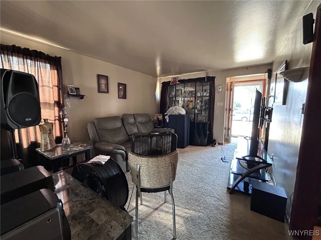 17 Proctor Avenue, Buffalo, New York 14215, Buffalo, New York 14215, 4 Bedrooms Bedrooms, ,2 BathroomsBathrooms,Residential,Closed,17 Proctor Avenue, Buffalo, New York 14215,0,B1630674