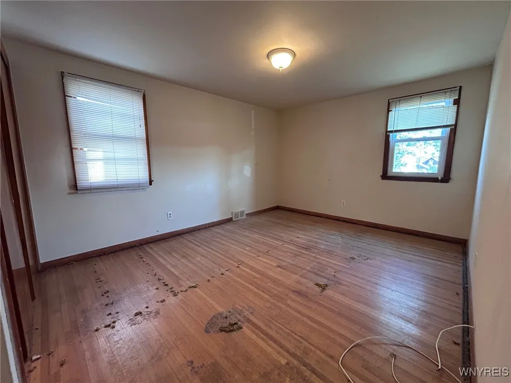 17 Proctor Avenue, Buffalo, New York 14215, Buffalo, New York 14215, 4 Bedrooms Bedrooms, ,2 BathroomsBathrooms,Residential,Closed,17 Proctor Avenue, Buffalo, New York 14215,0,B1630674