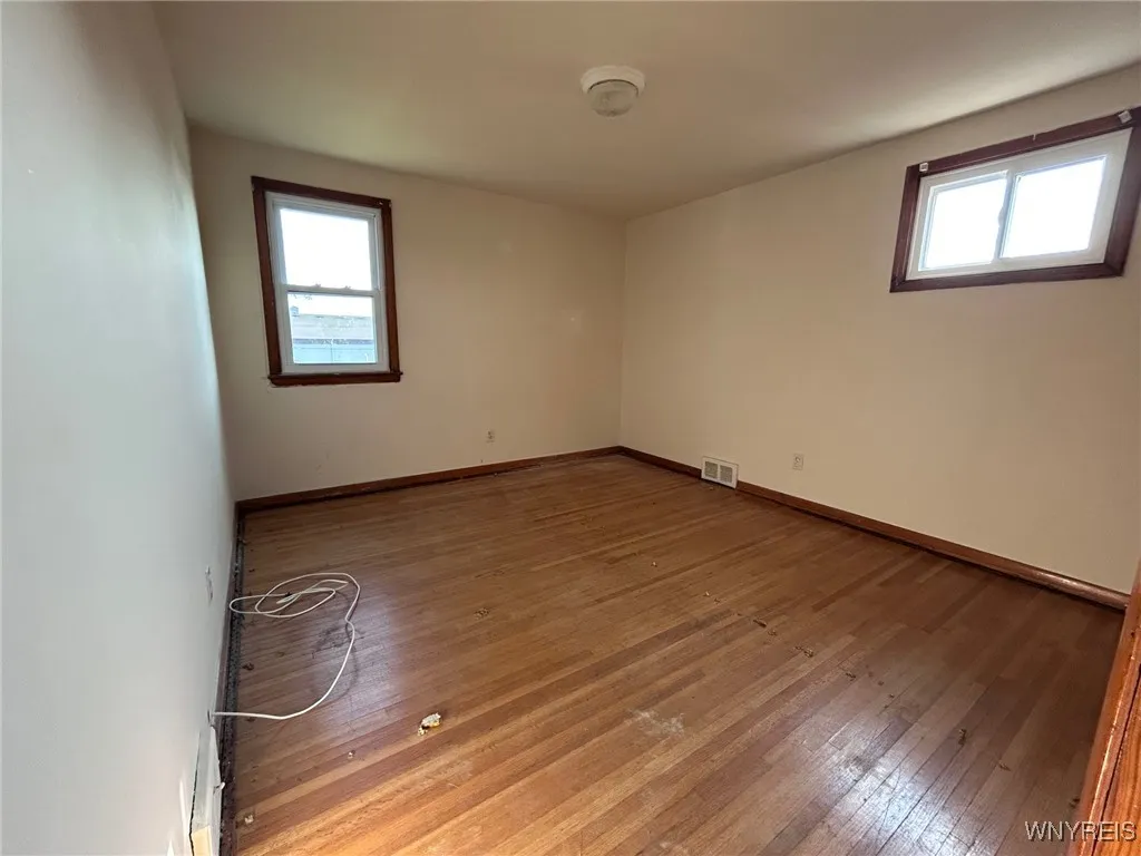 17 Proctor Avenue, Buffalo, New York 14215, Buffalo, New York 14215, 4 Bedrooms Bedrooms, ,2 BathroomsBathrooms,Residential,Closed,17 Proctor Avenue, Buffalo, New York 14215,0,B1630674