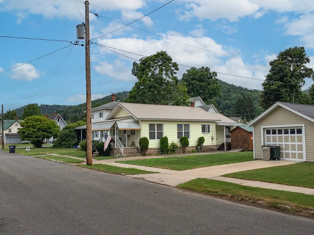 36 South Pine Street, Port Allegany Boro, Pennsylv, Port Allegany Boro, Pennsylvania 16743, 3 Bedrooms Bedrooms, 8 Rooms Rooms,1 BathroomBathrooms,Residential,Closed,36 South Pine Street, Port Allegany Boro, Pennsylv,0,R1630785